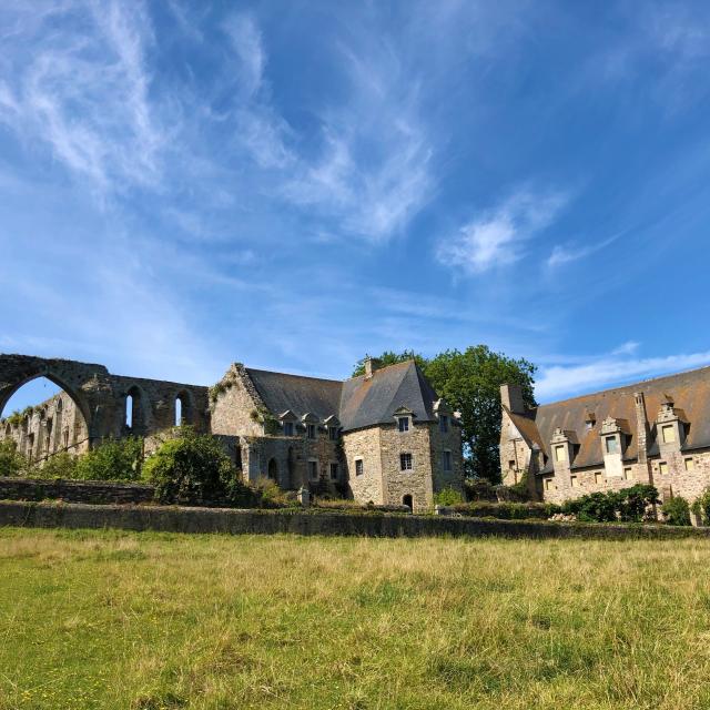 Abbaye De Beauport