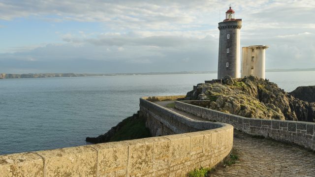 France, Finistère (29), Plouzané, le phare du Petit Minou et la rade de Brest // France, Finistere, Plouzané, lighthouse little kitty in the Brest roads